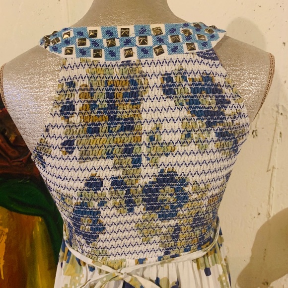 Adorable studded summer dress - Picture 4 of 6